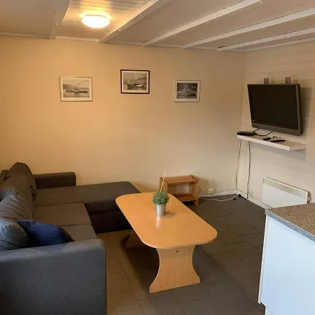 Tjellsto Xii Apartment Tjeldsto
